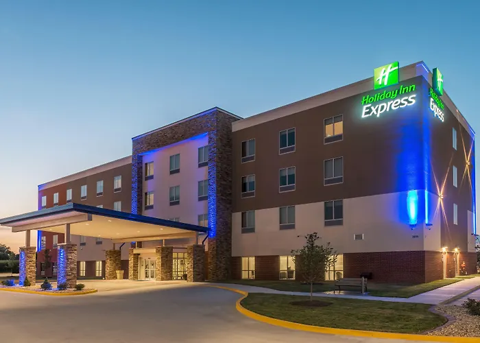 Express By Ihg Отель 3*