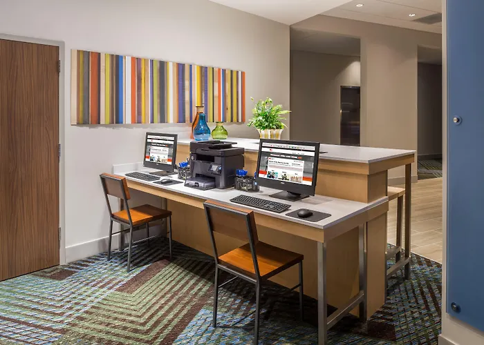 Express By Ihg 3*