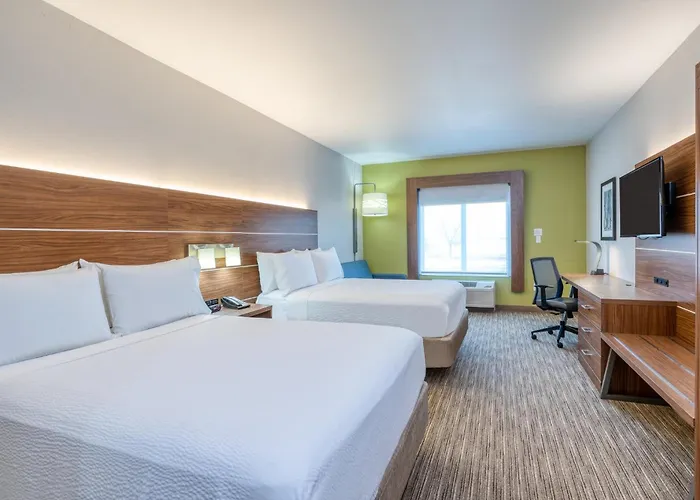 Express By Ihg Hotel